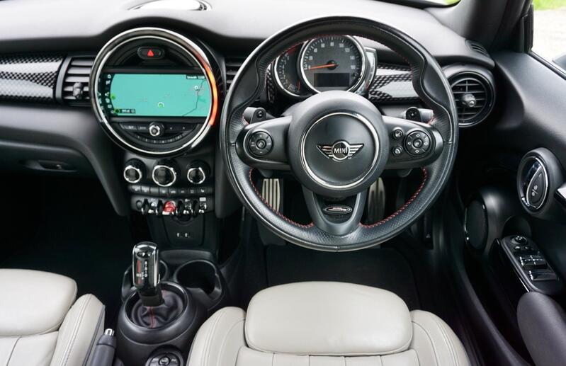 MINI CONVERTIBLE
