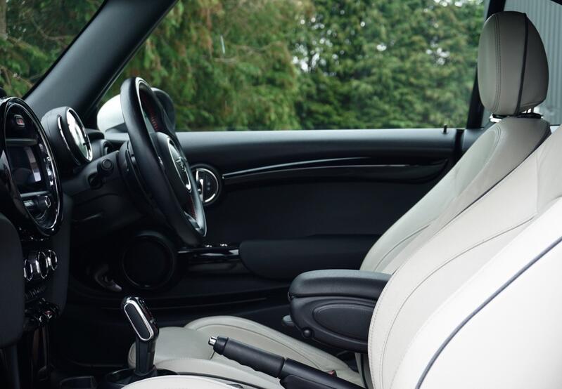 MINI CONVERTIBLE