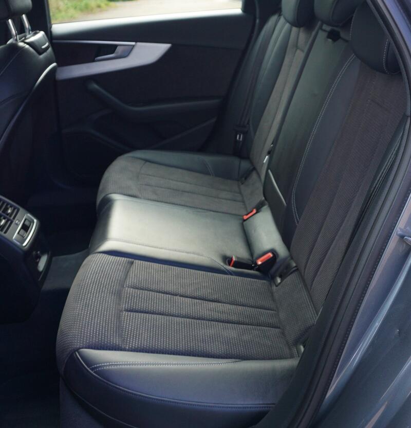 AUDI A4 AVANT