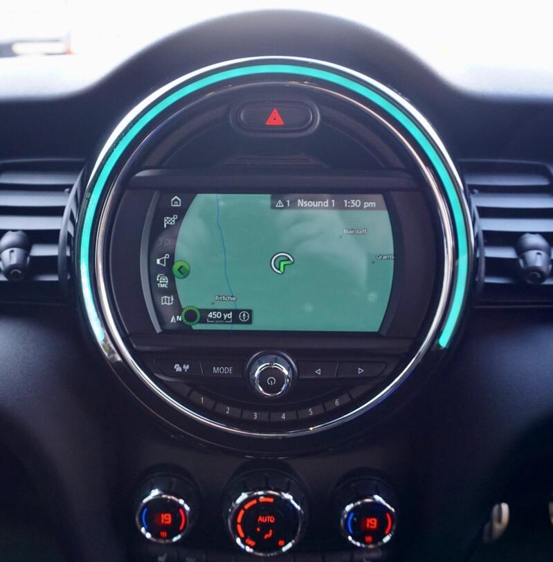 MINI HATCH