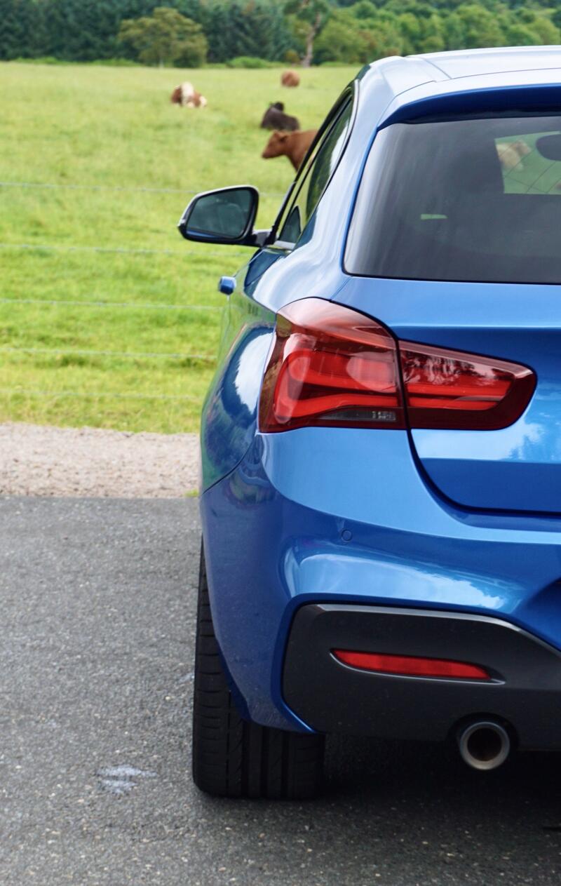 BMW 1 SERIES