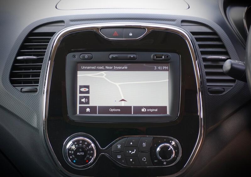 RENAULT CAPTUR
