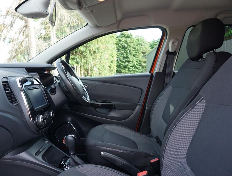 RENAULT CAPTUR