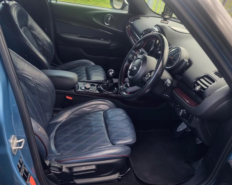 MINI CLUBMAN