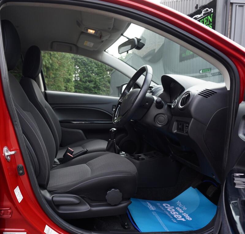 MITSUBISHI MIRAGE