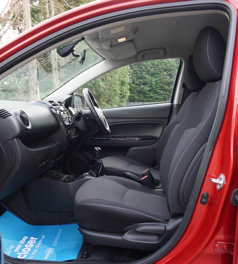 MITSUBISHI MIRAGE