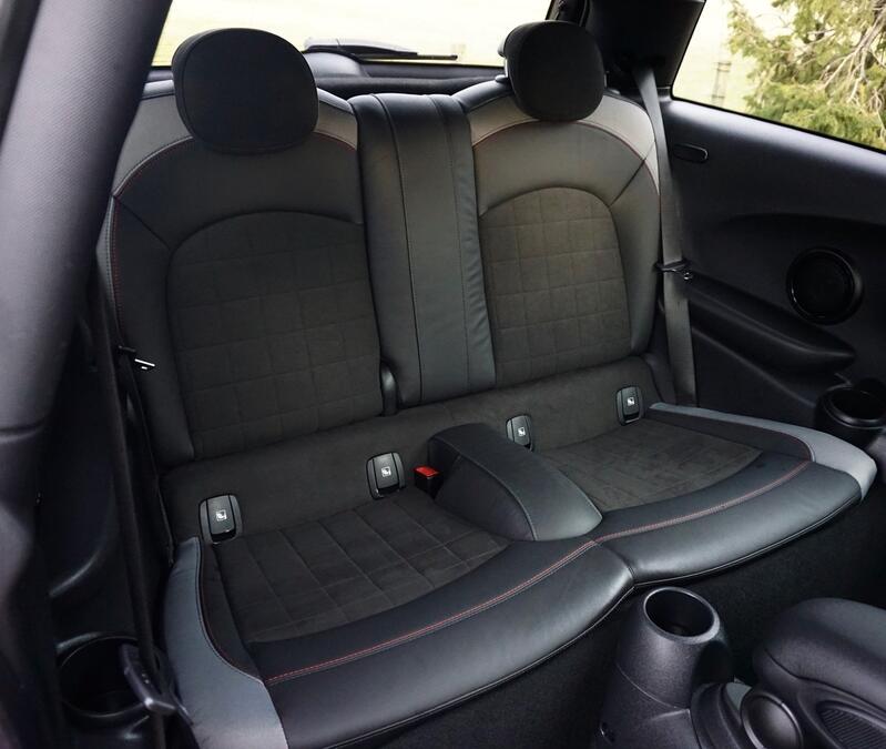 MINI HATCH