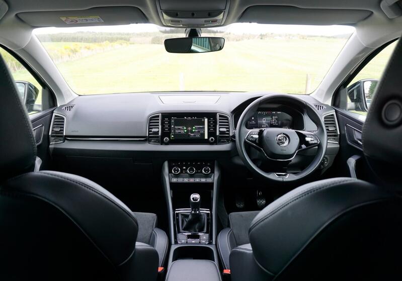SKODA KAROQ