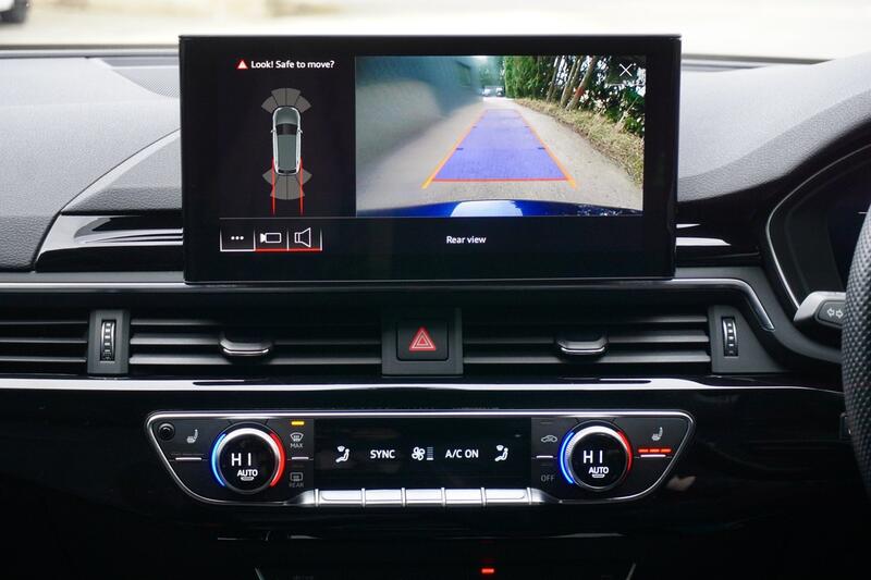 AUDI A4 AVANT