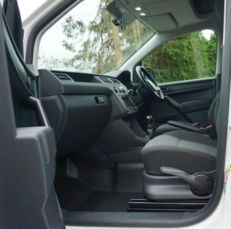 VOLKSWAGEN CADDY