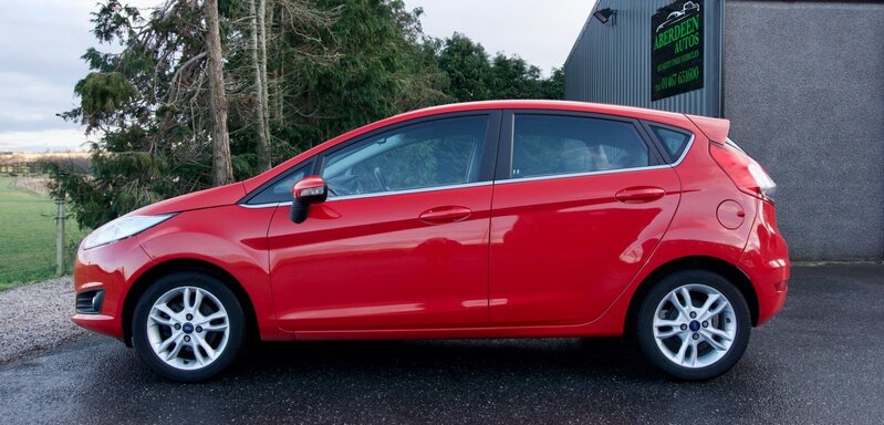 FORD FIESTA