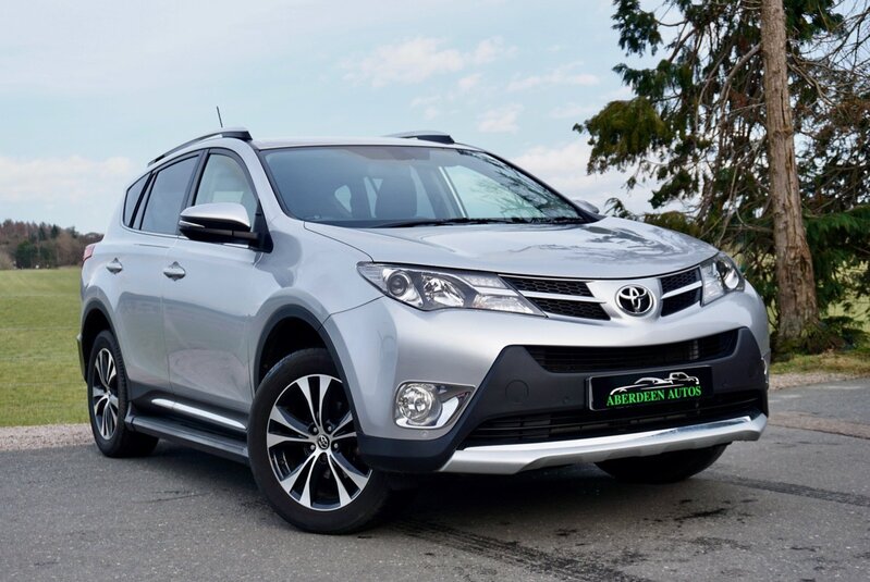 TOYOTA RAV4
