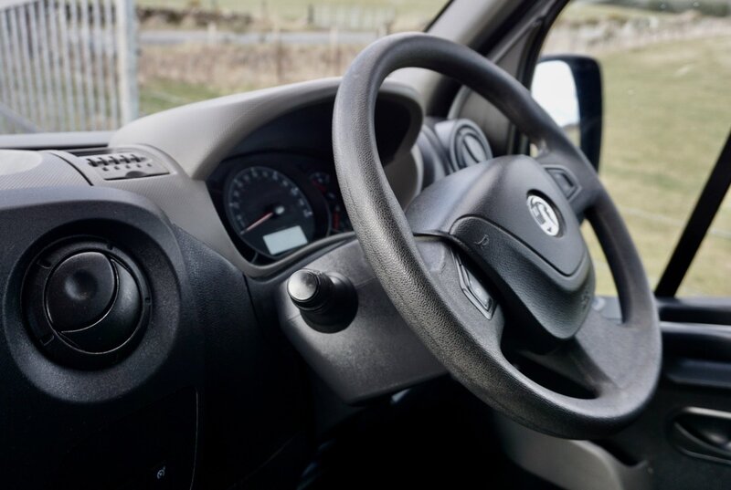VAUXHALL MOVANO