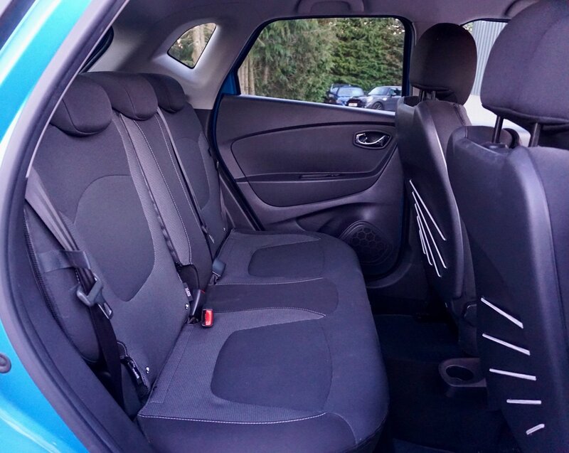 RENAULT CAPTUR